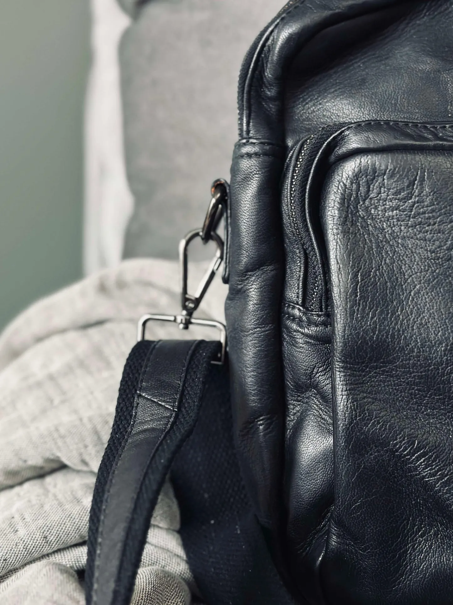 VIAMAJA Arbejdstaske - Black Cow leather Online