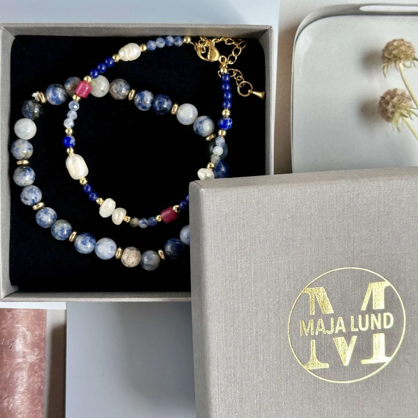 VIAMAJA Armbånd Annika med ferskvandsperler Hot