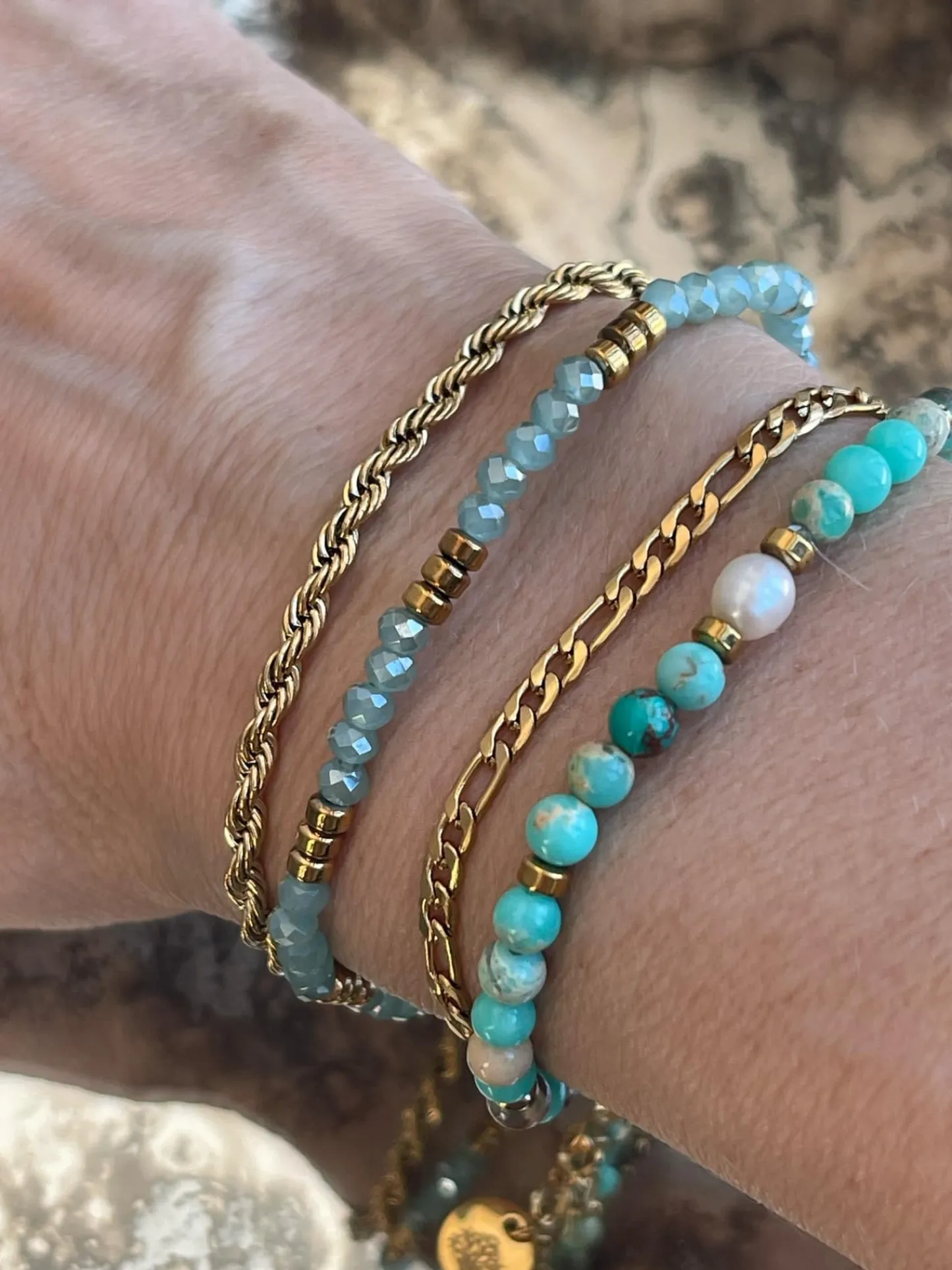 VIAMAJA Armbånd Erika - Sæt med 4 armbånd
