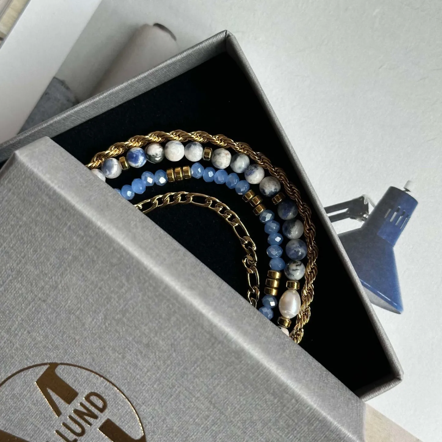 VIAMAJA Armbånd Erika Blue - Sæt med 4 armbånd New
