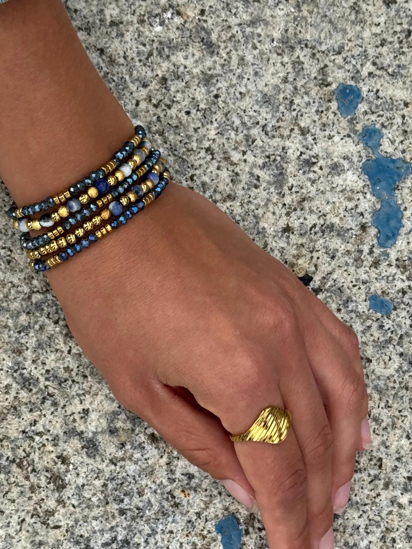 VIAMAJA Armbånd Ofelia Navy - Sæt med 5 armbånd New