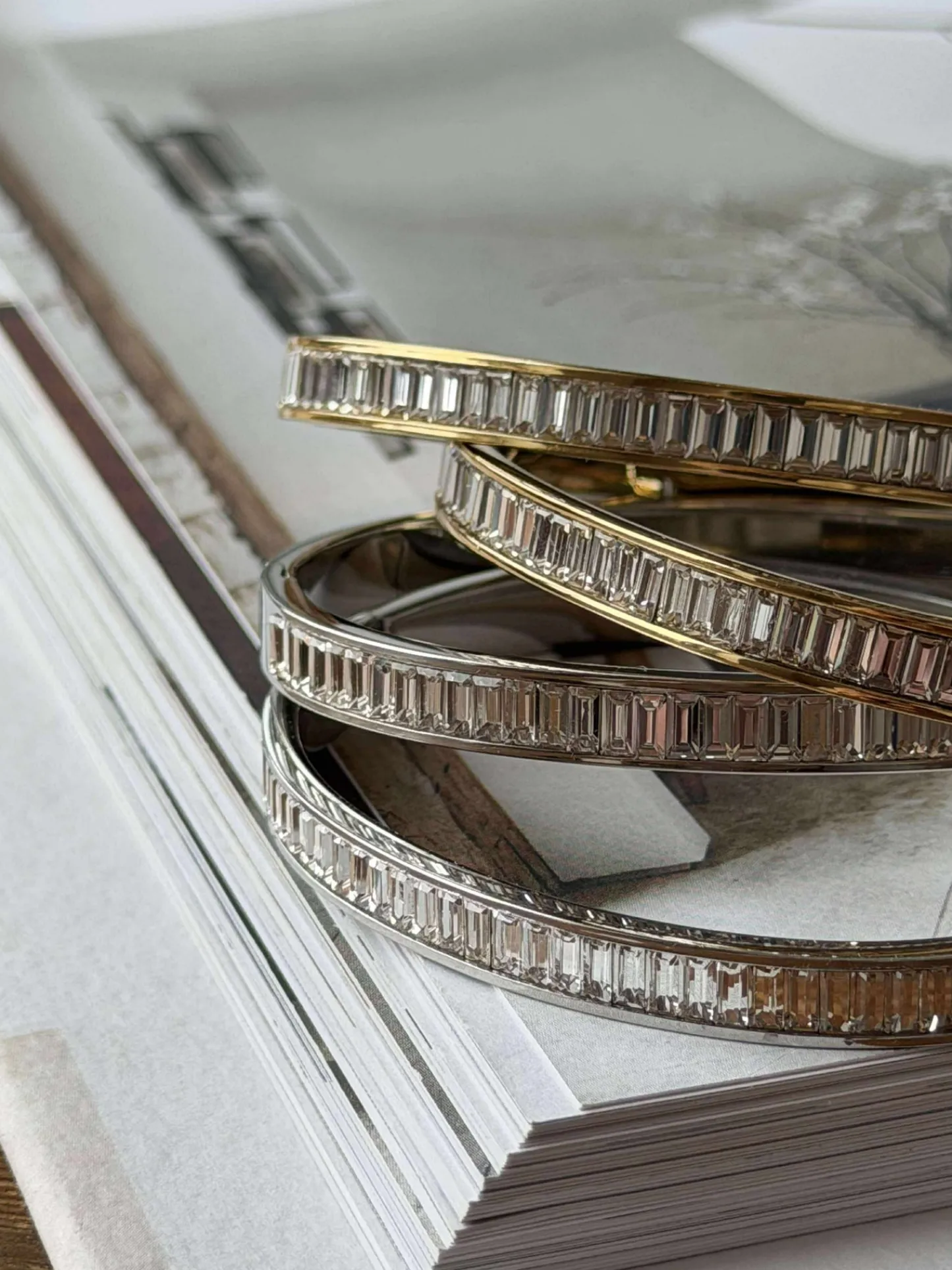 VIAMAJA Armring FILUCA - rustfit stål - CZ Outlet