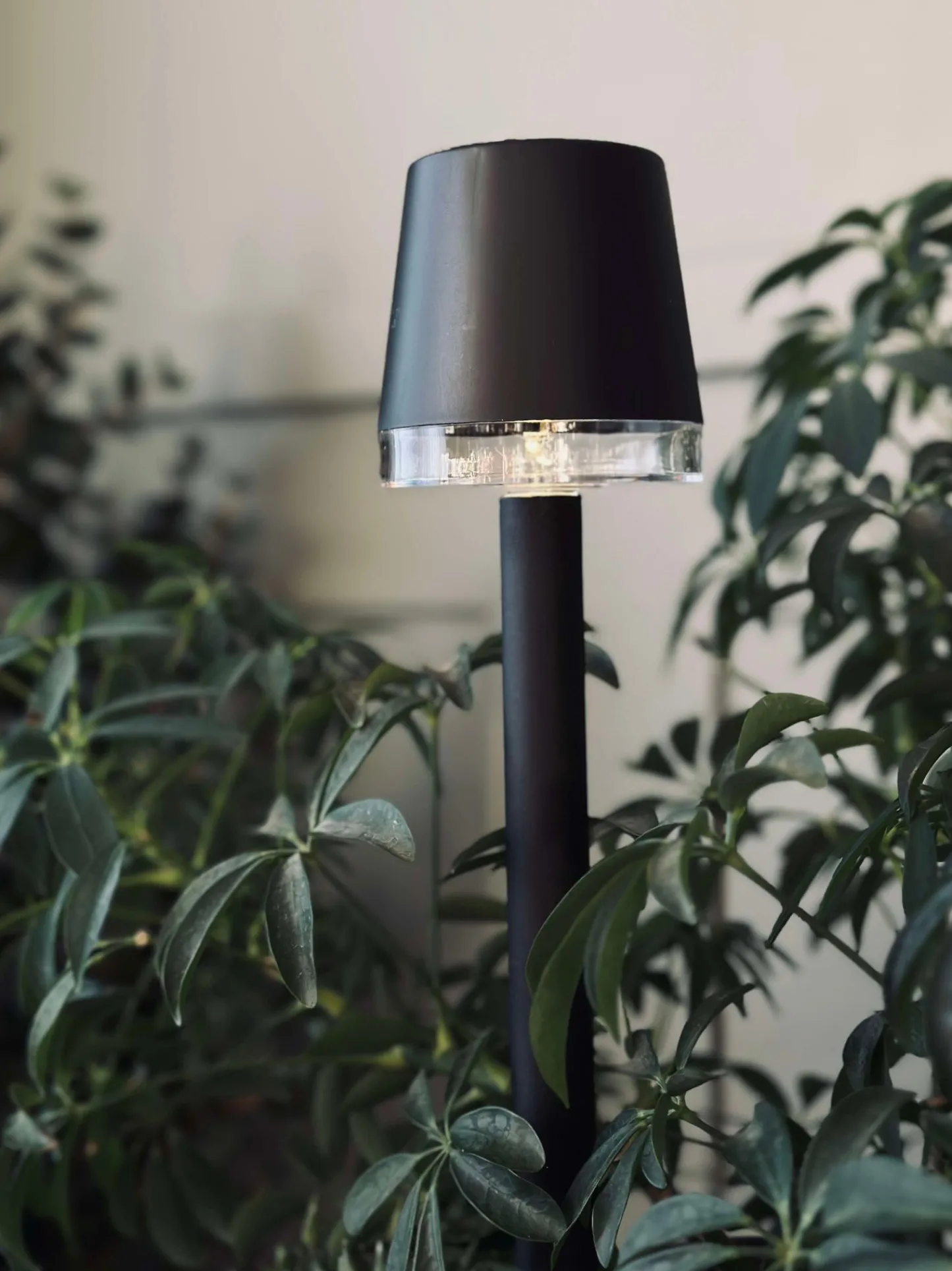 VIAMAJA Bedlampe KIA solar New