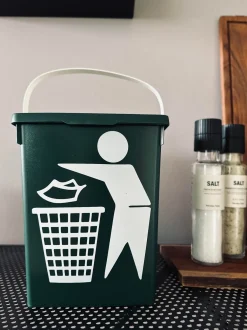 VIAMAJA BIO Spand med låg - Grøn Best