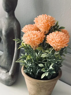 VIAMAJA Blomst i rustik potte - Coral Outlet