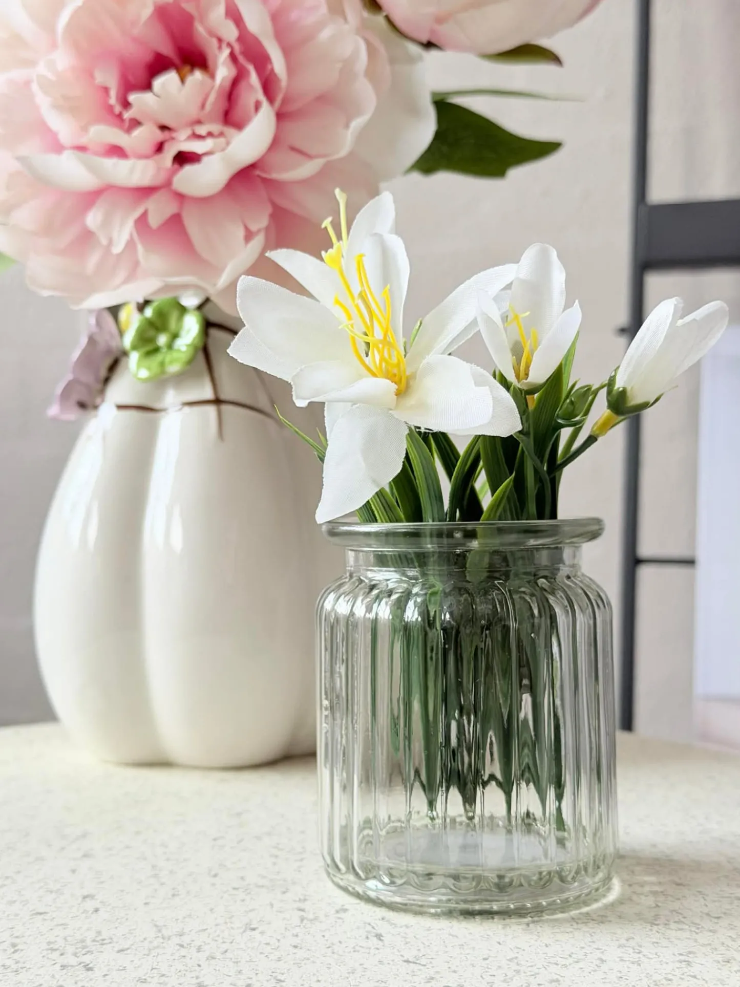 VIAMAJA Blomster i vase - Flere farver Outlet