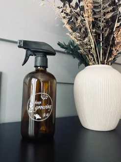 VIAMAJA Blomsterforstøver i brunt glas 500 ml Hot