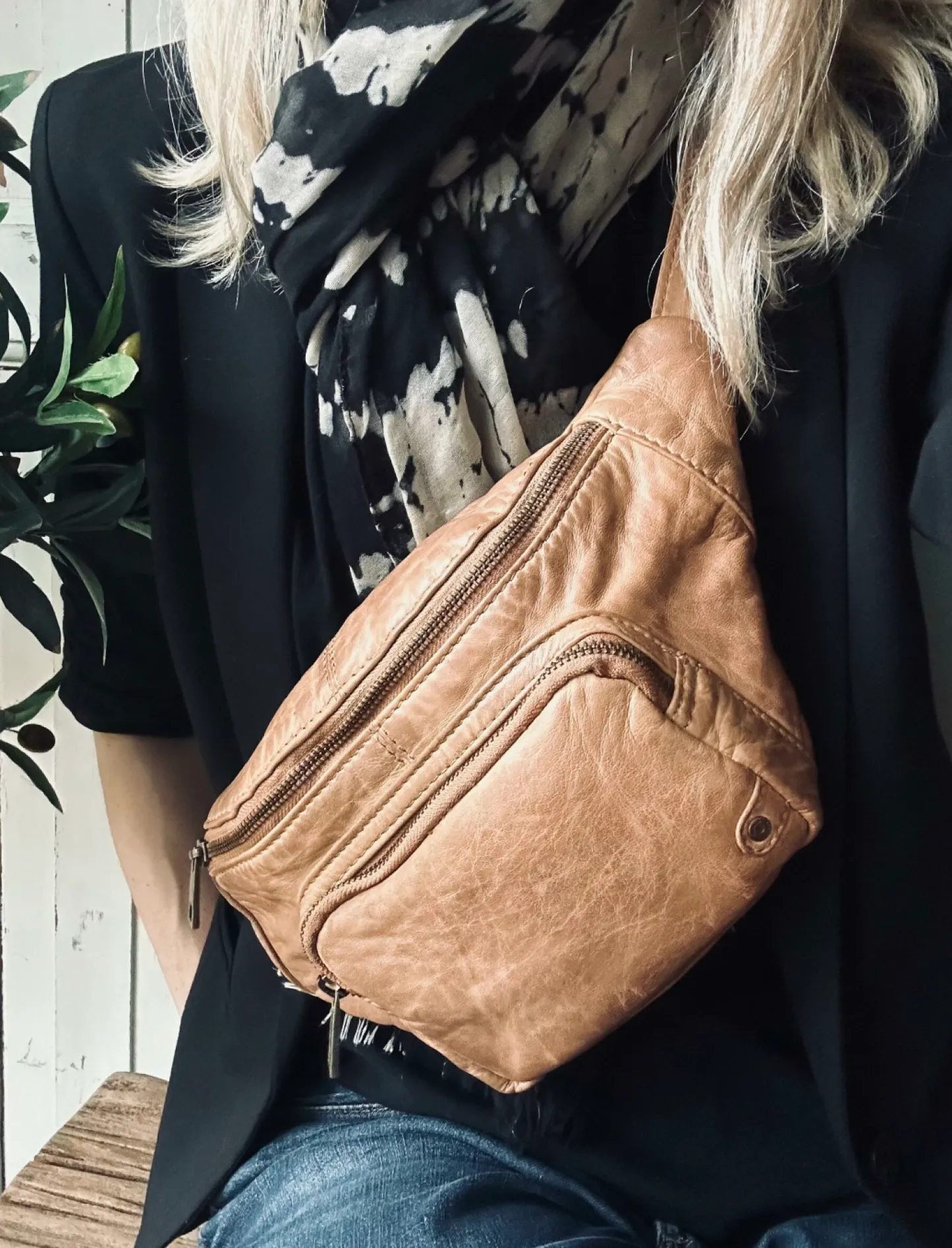 VIAMAJA Bæltetaske i vintage look CLASSY - Camel New