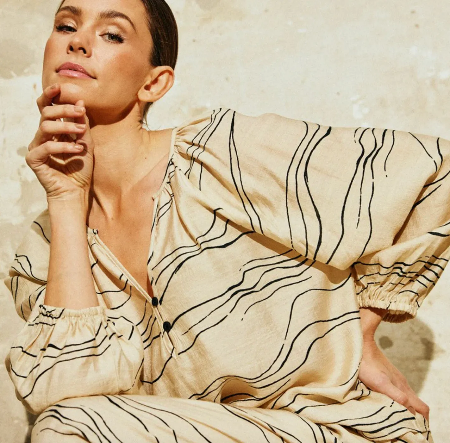 VIAMAJA Bluse Evy - Cream Graphic Outlet