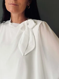 VIAMAJA Bluse m. Sløjfe - White Clearance