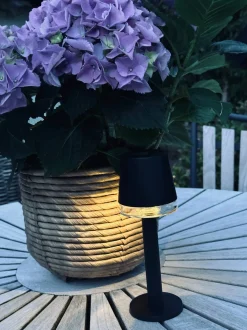 VIAMAJA Bordlampe KIA solar Outlet