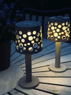 VIAMAJA Bordlampe med solceller - Mørk beige Discount