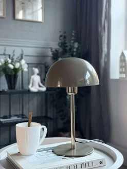 VIAMAJA Bordlampe Oliven New