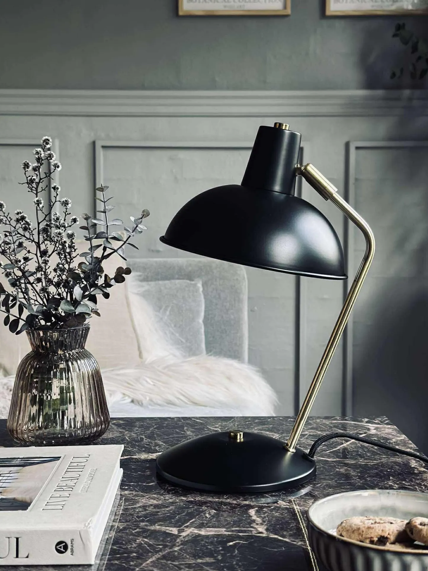 VIAMAJA Bordlampe Retro - Sort / guld Outlet