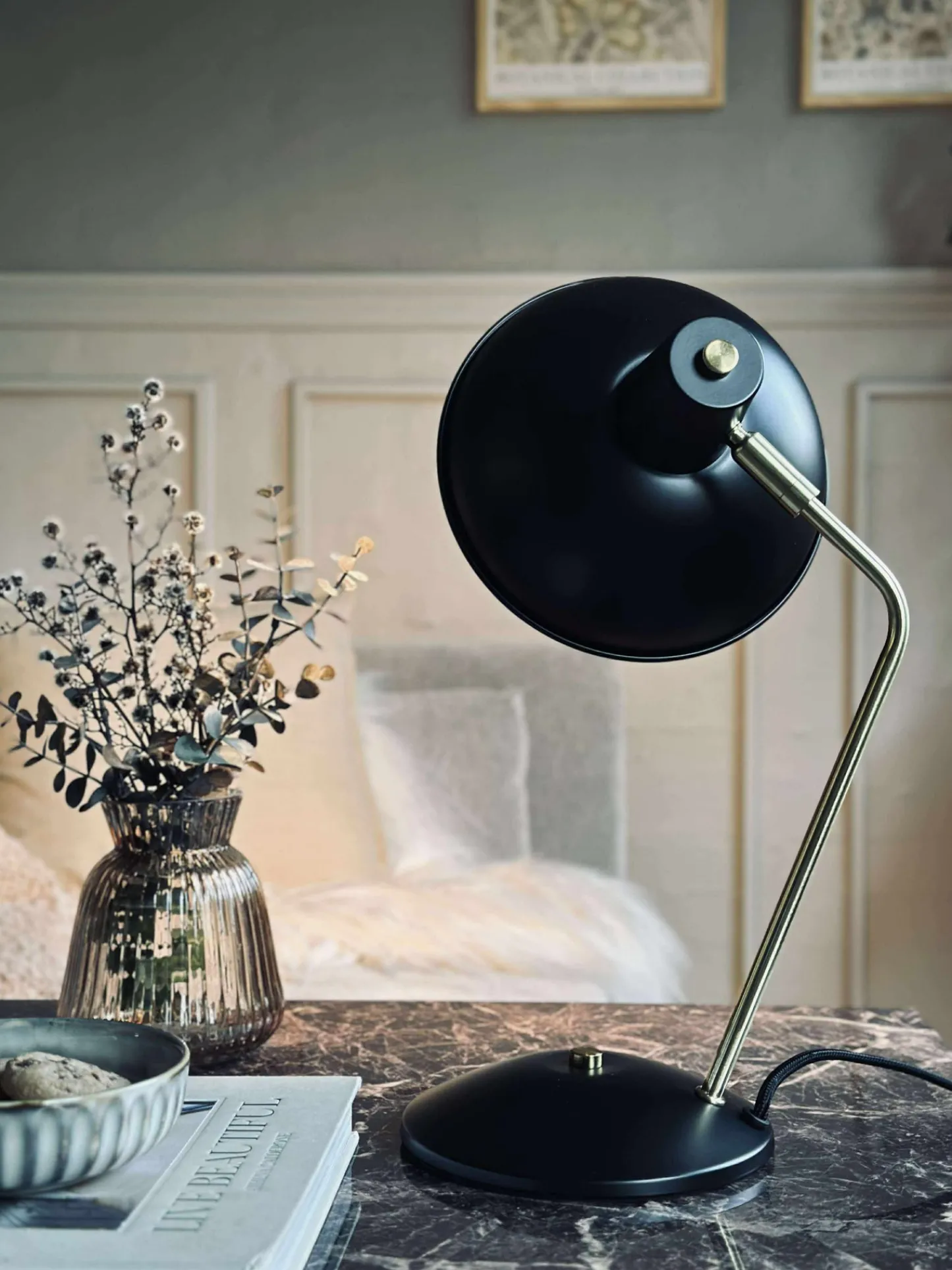 VIAMAJA Bordlampe Retro - Sort / guld Outlet