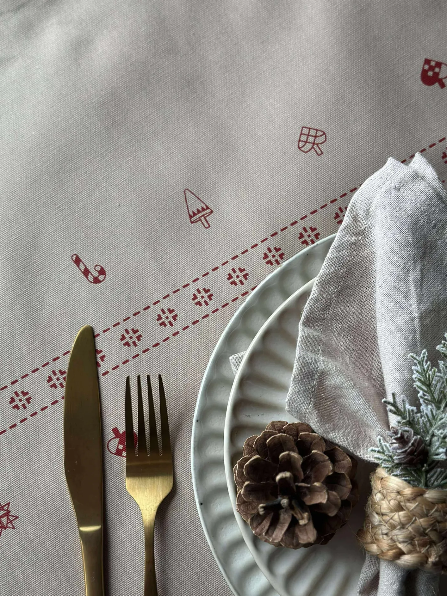 VIAMAJA Bordløber Jul - 40x140 cm - Beige Best