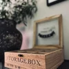 VIAMAJA Box med skrift Hot