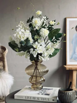 VIAMAJA Buket Hortensia - Hvid Sale