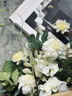 VIAMAJA Buket Hortensia - Hvid Sale