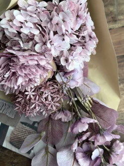 VIAMAJA Buket med hortensia - Syren / pink Online