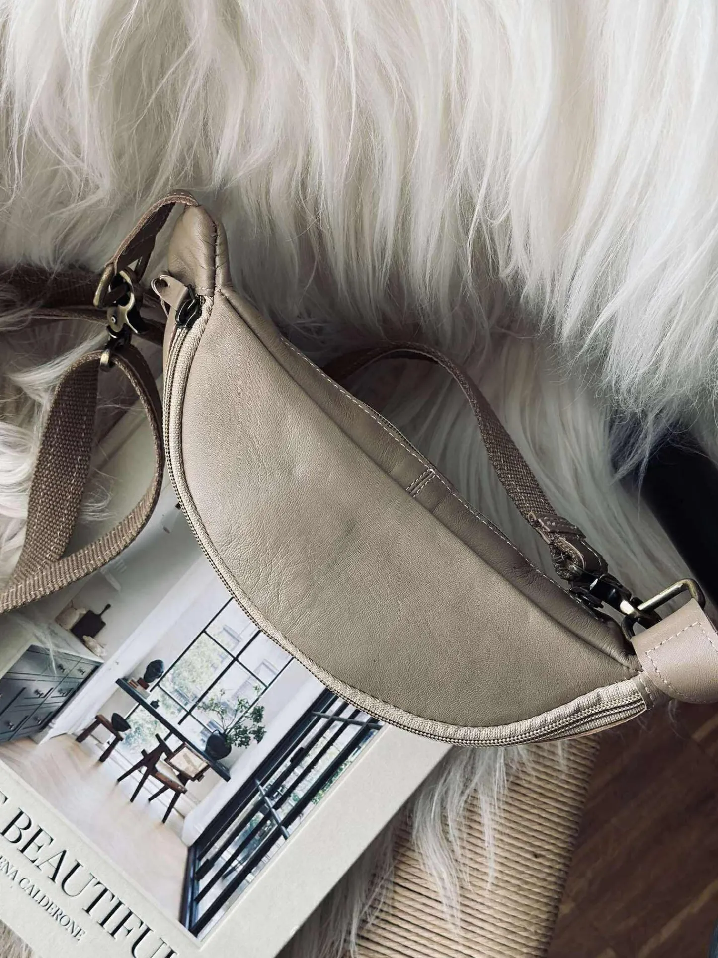 VIAMAJA Bumbag Anna - Beige Sale