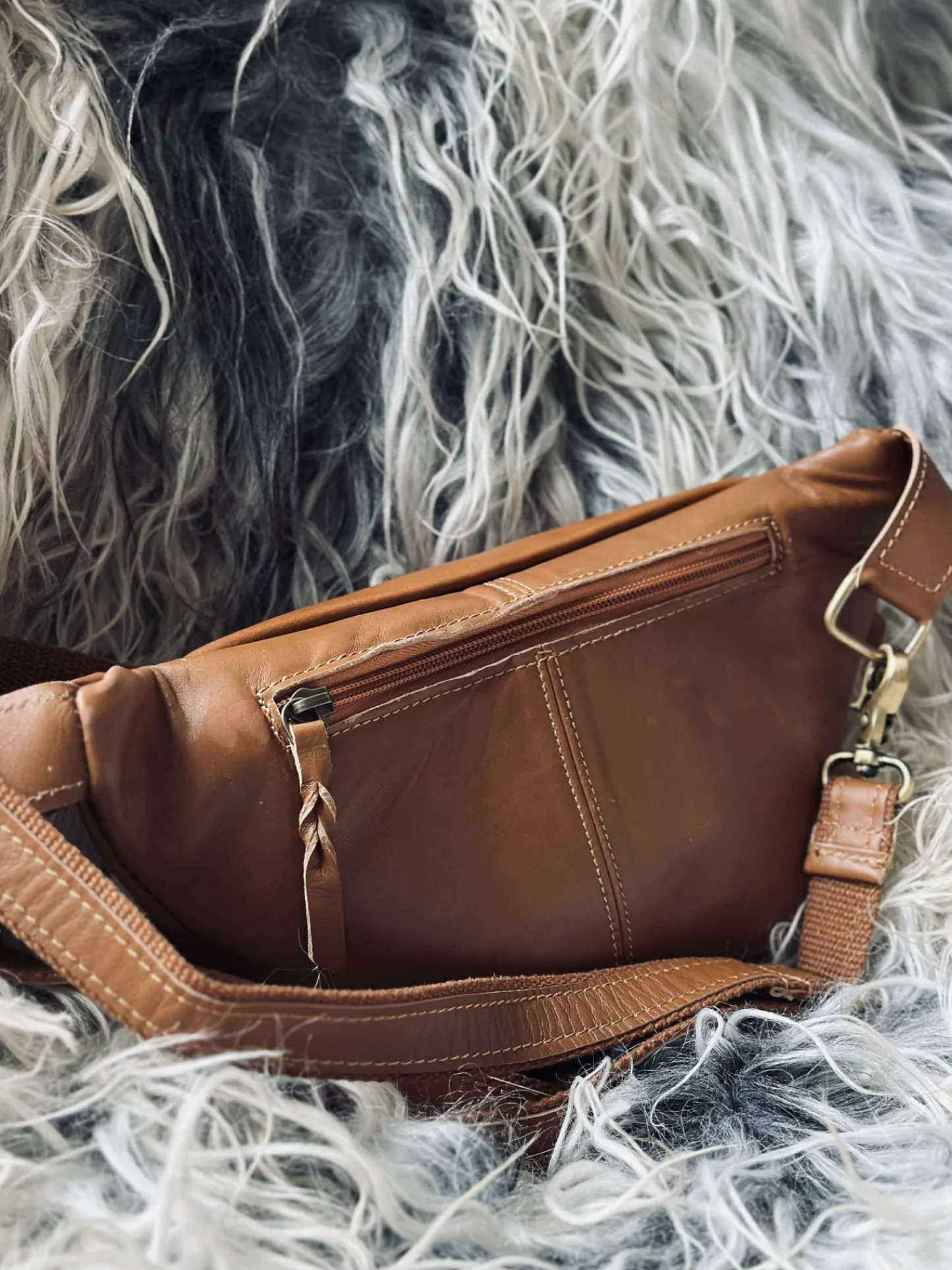 VIAMAJA Bumbag Anna - Cognac Sale