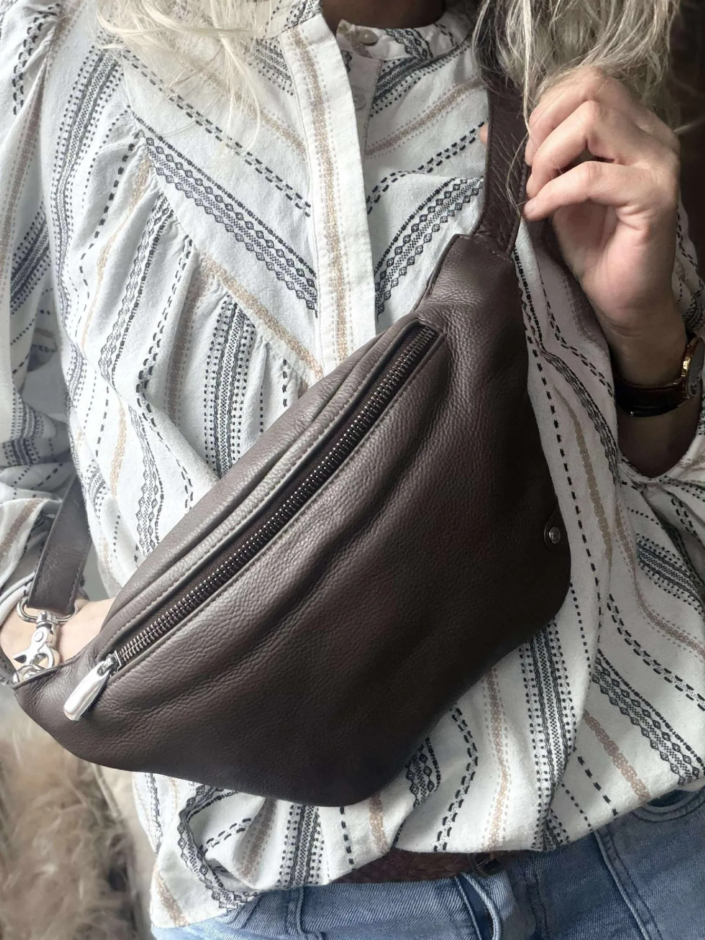 VIAMAJA Bumbag Aura - Dark taupe New