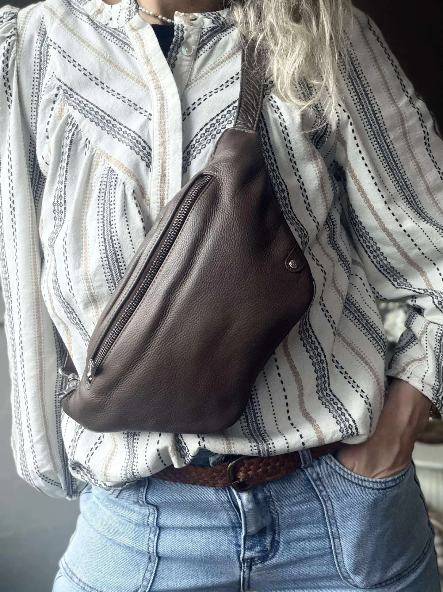 VIAMAJA Bumbag Aura - Dark taupe New