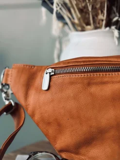 VIAMAJA Bumbag Aura Big Cognac