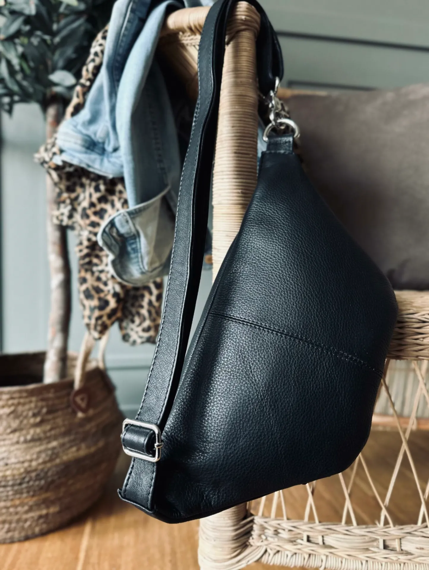 VIAMAJA Bumbag Aura Black Outlet
