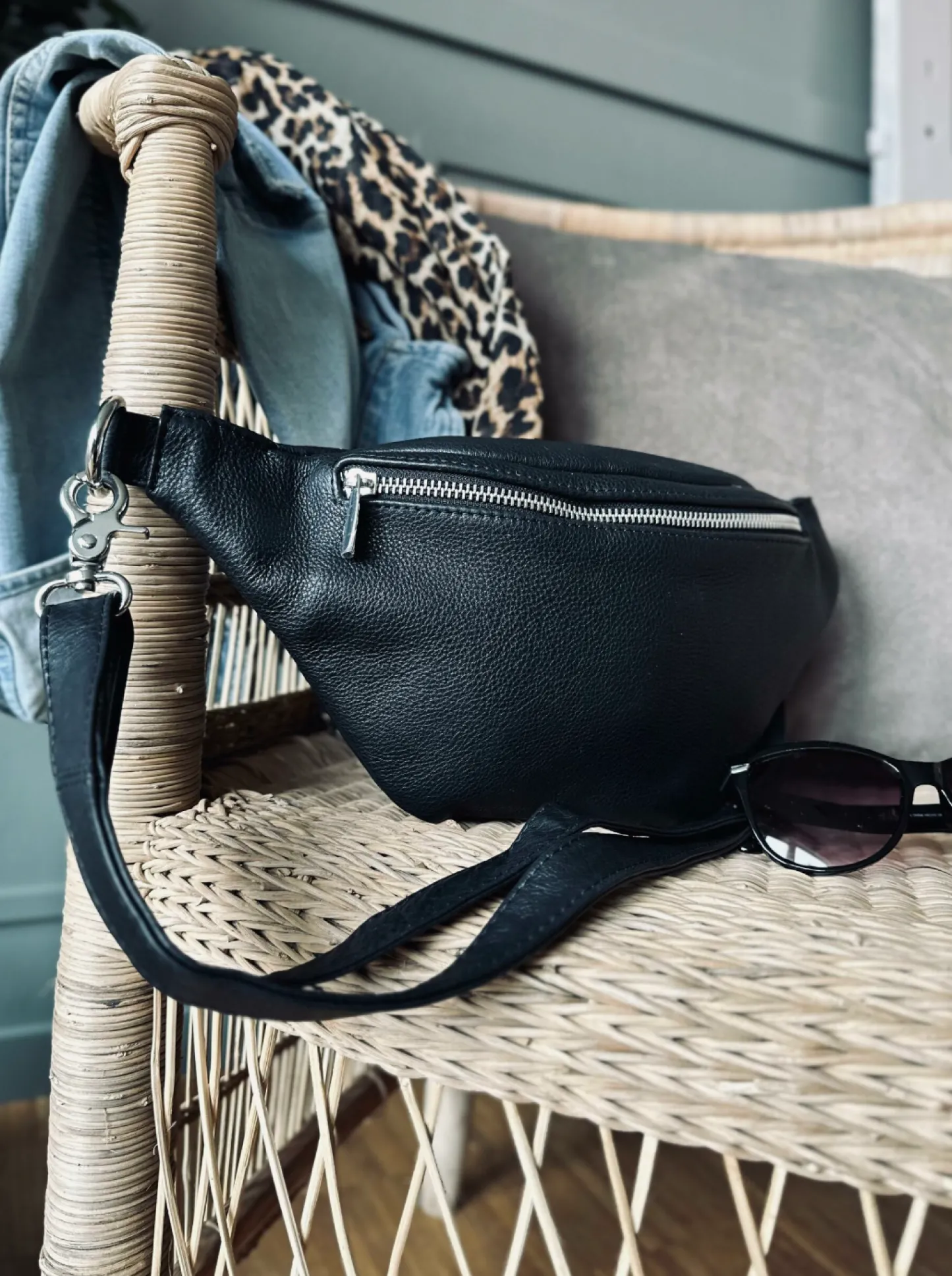 VIAMAJA Bumbag Aura Black Outlet