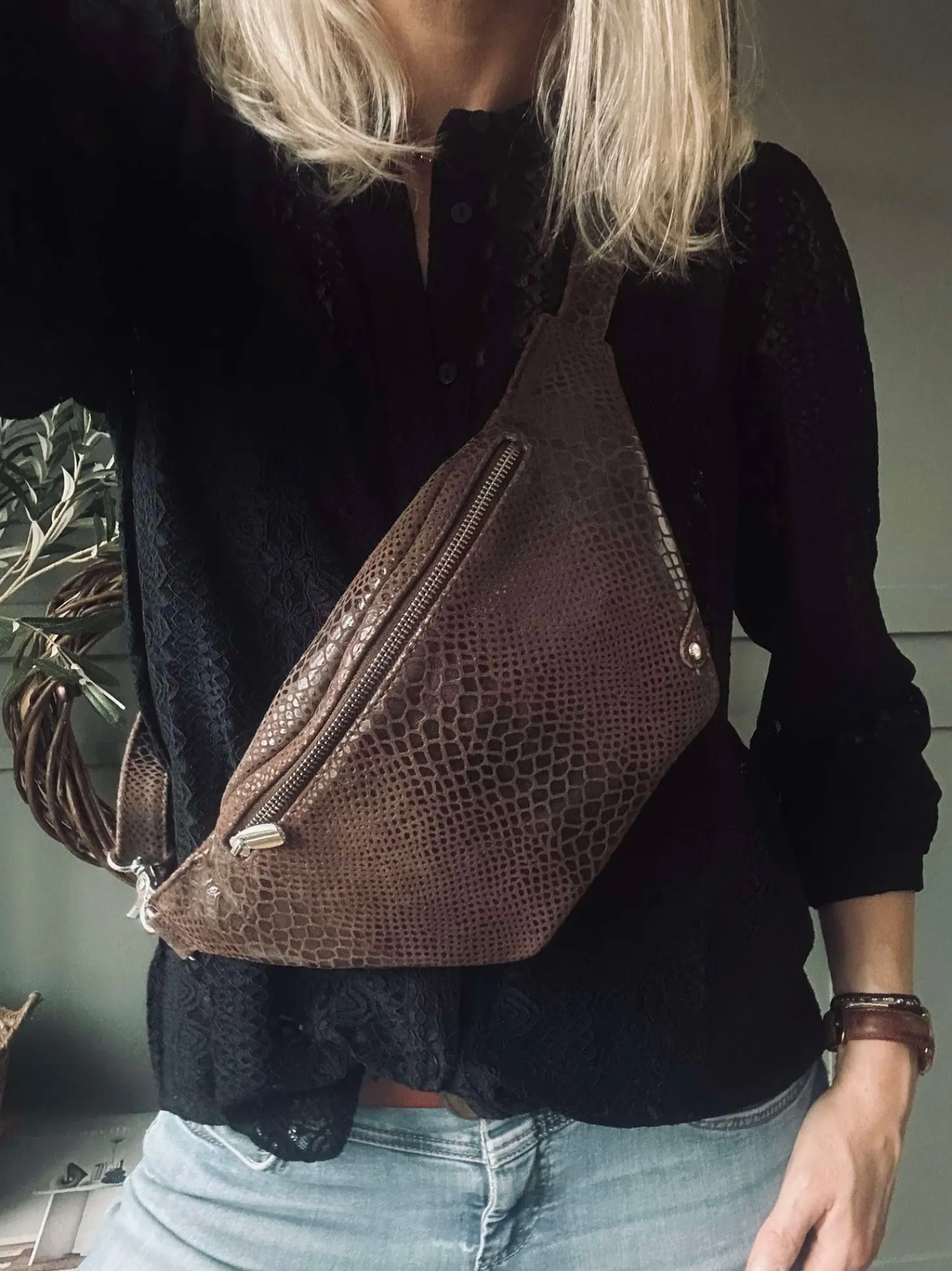 VIAMAJA Bumbag Aura Brown Croco