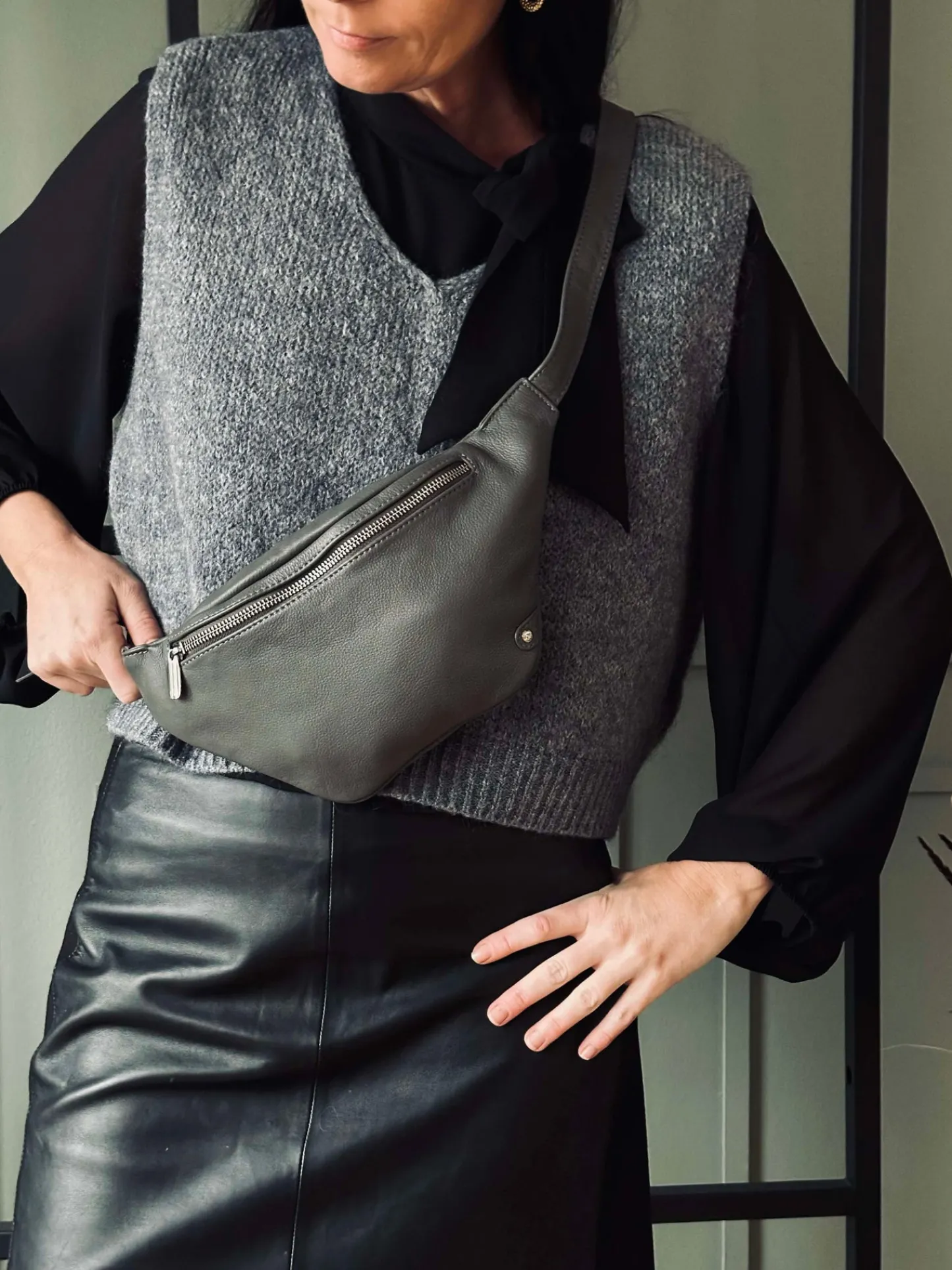 VIAMAJA Bumbag Aura Grey Sale