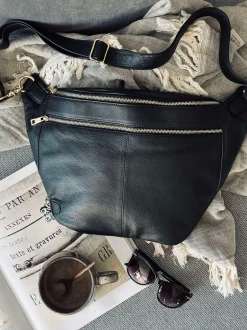 VIAMAJA Bumbag BIG Astrid - Black / Gold Discount