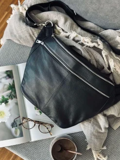 VIAMAJA Bumbag BIG Astrid - Black / Silver Hot