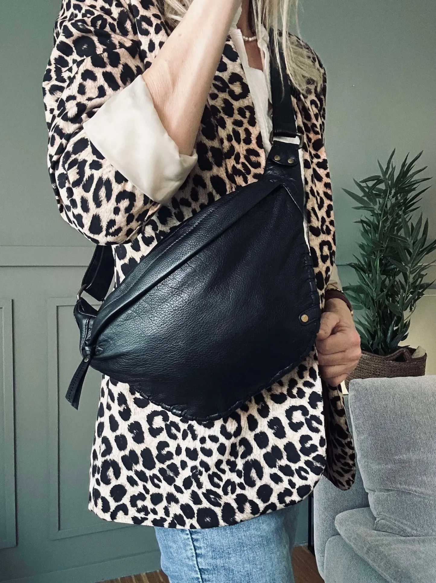 VIAMAJA Bumbag Jennie - Black Online