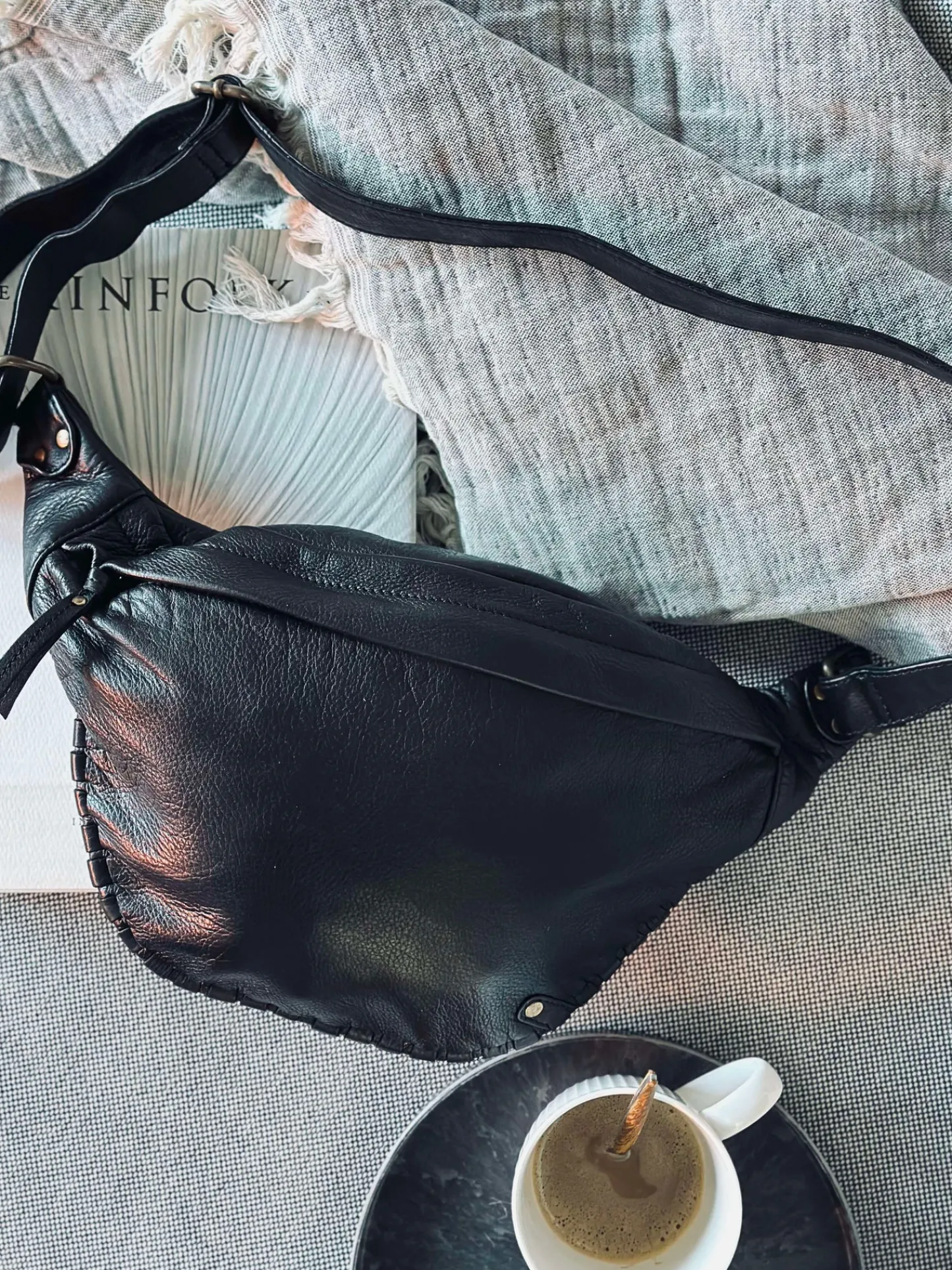 VIAMAJA Bumbag Jennie - Black Online