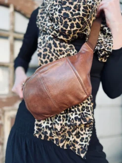 VIAMAJA Bumbag JUNE - Dark cognac