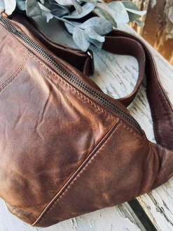 VIAMAJA Bumbag JUNE - BIG Dark cognac New