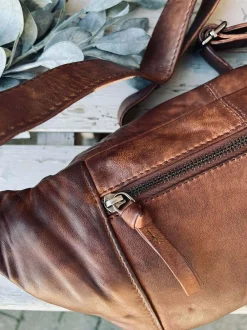 VIAMAJA Bumbag JUNE - BIG Dark cognac New