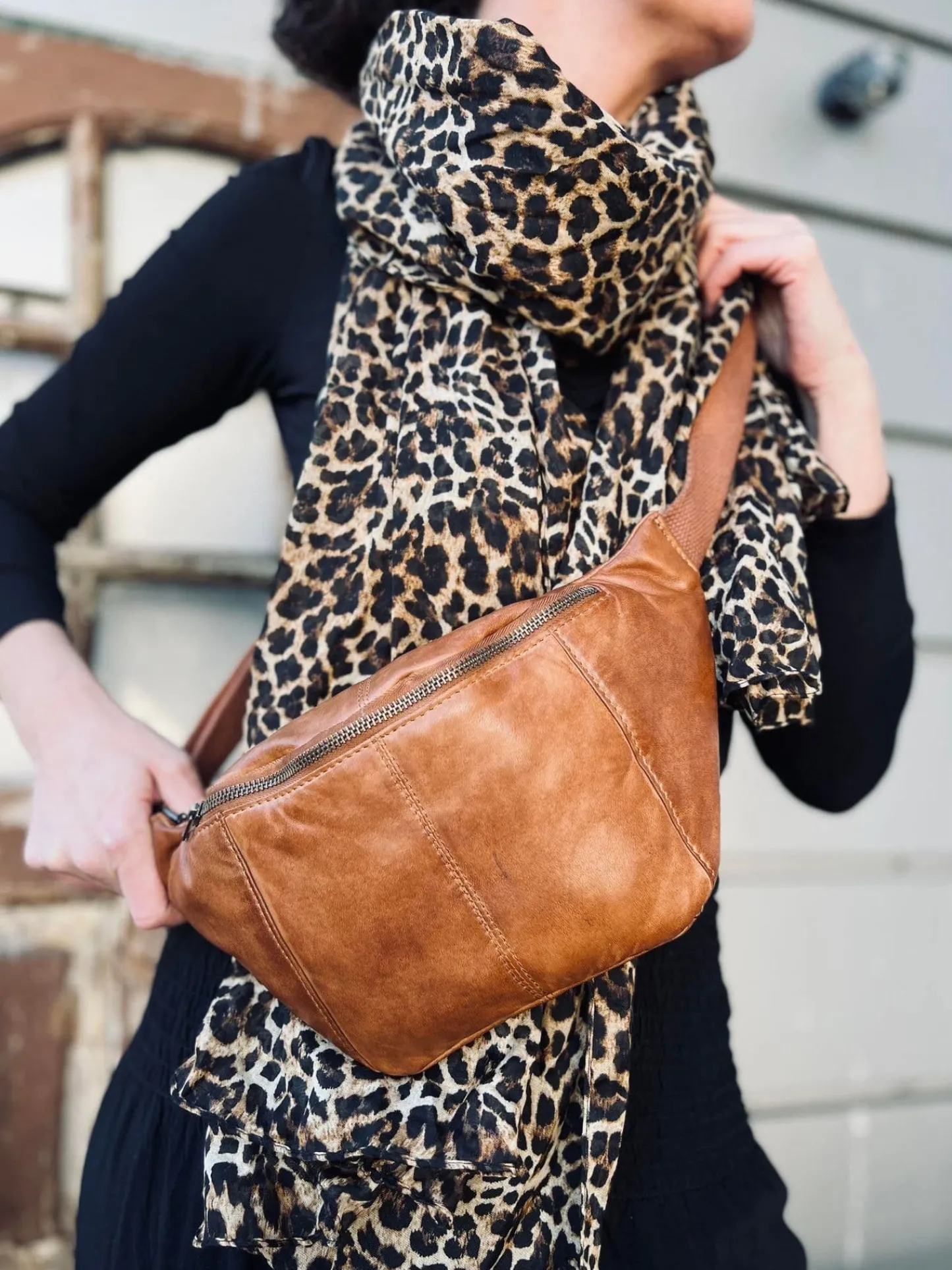 VIAMAJA Bumbag JUNE - Cognac
