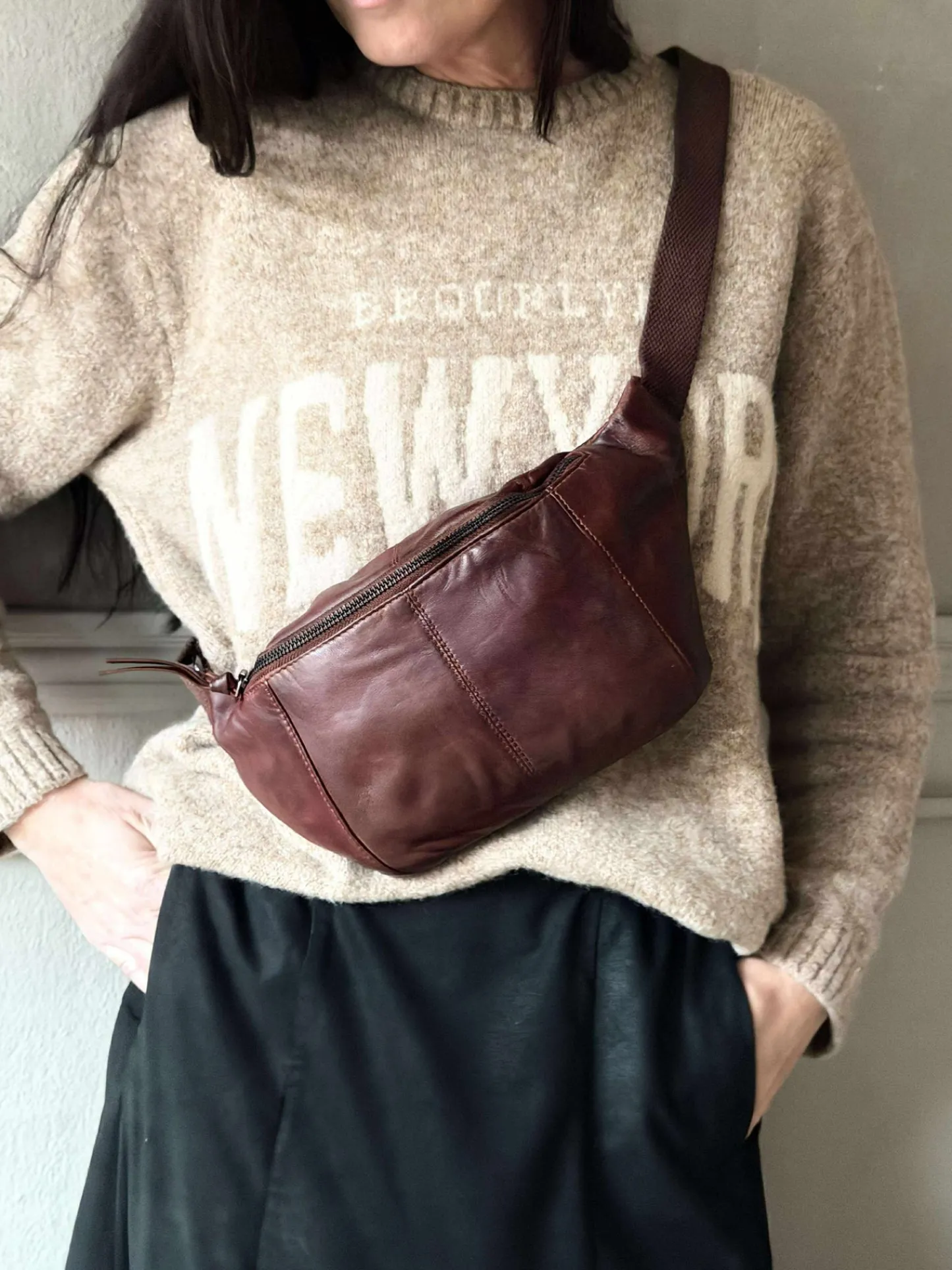 VIAMAJA Bumbag JUNE - New Dark cognac Hot
