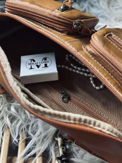 VIAMAJA Bumbag Kaya - Cognac