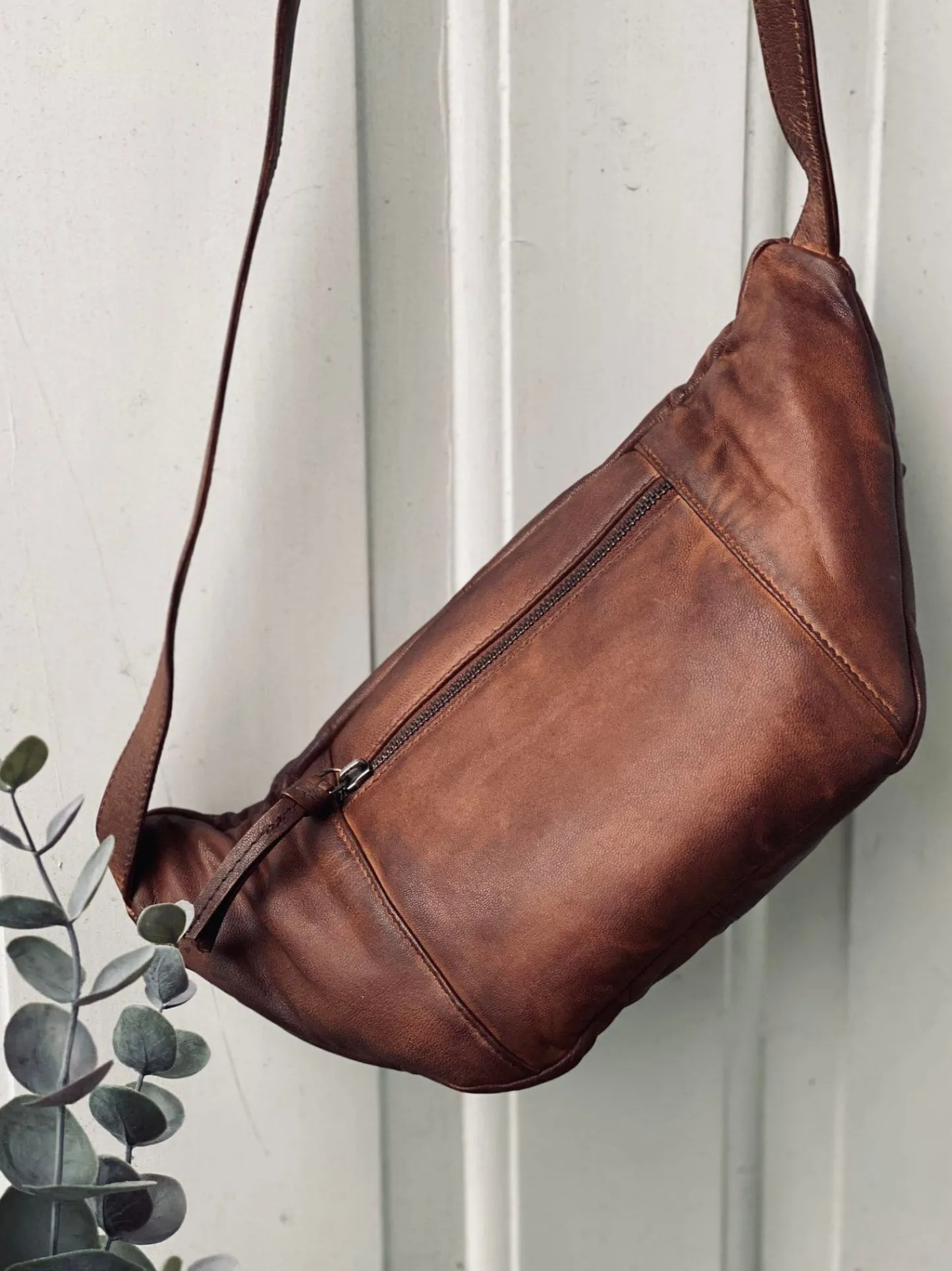 VIAMAJA Bumbag LOCK - Dark cognac Discount