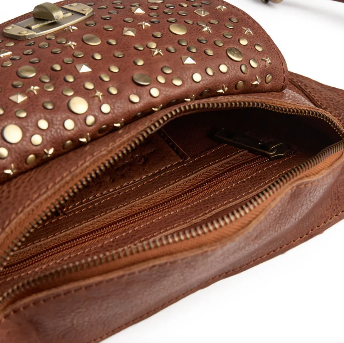 VIAMAJA Bumbag med nitter - Cognac Clearance