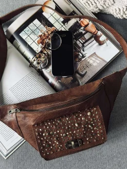 VIAMAJA Bumbag med nitter - Cognac Clearance
