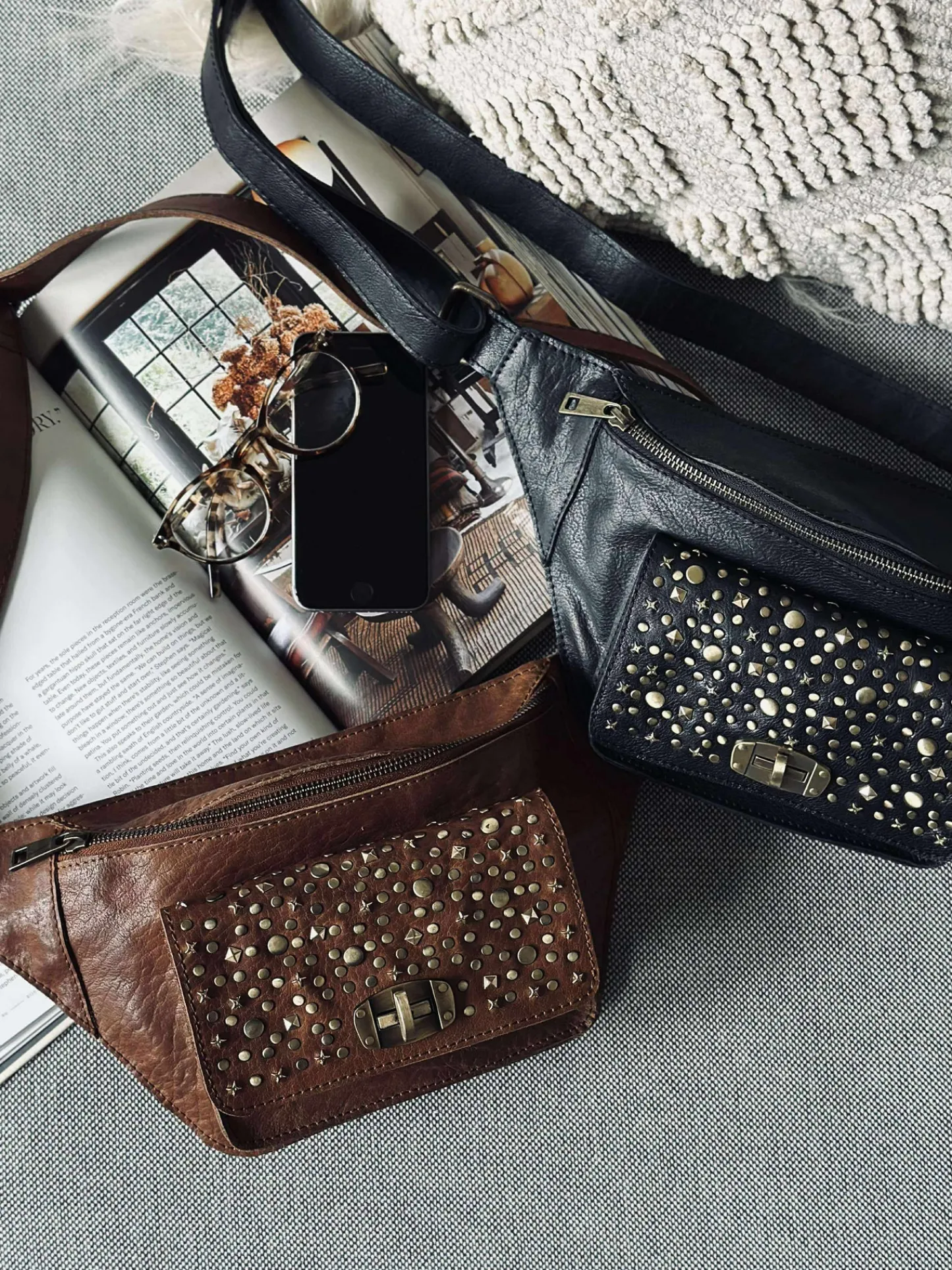 VIAMAJA Bumbag med nitter - Cognac Clearance