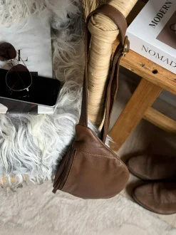 VIAMAJA Bumbag Misse - Coffee / Gold