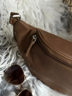 VIAMAJA Bumbag Misse - Coffee / Silver Clearance