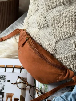 VIAMAJA Bumbag Misse - Cognac / Gold